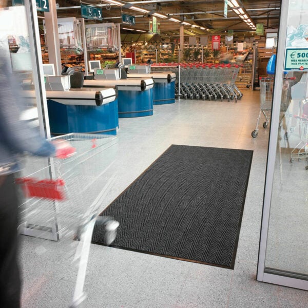 schmutzfangmatte-arrow-trax-supermarkt